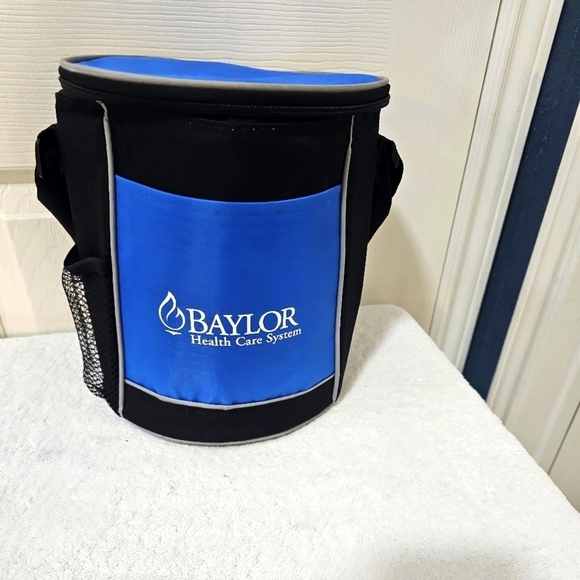 Other - Mini Cooler Bag Adjustable Strap Zippered Closure 9x9 Blue/Black